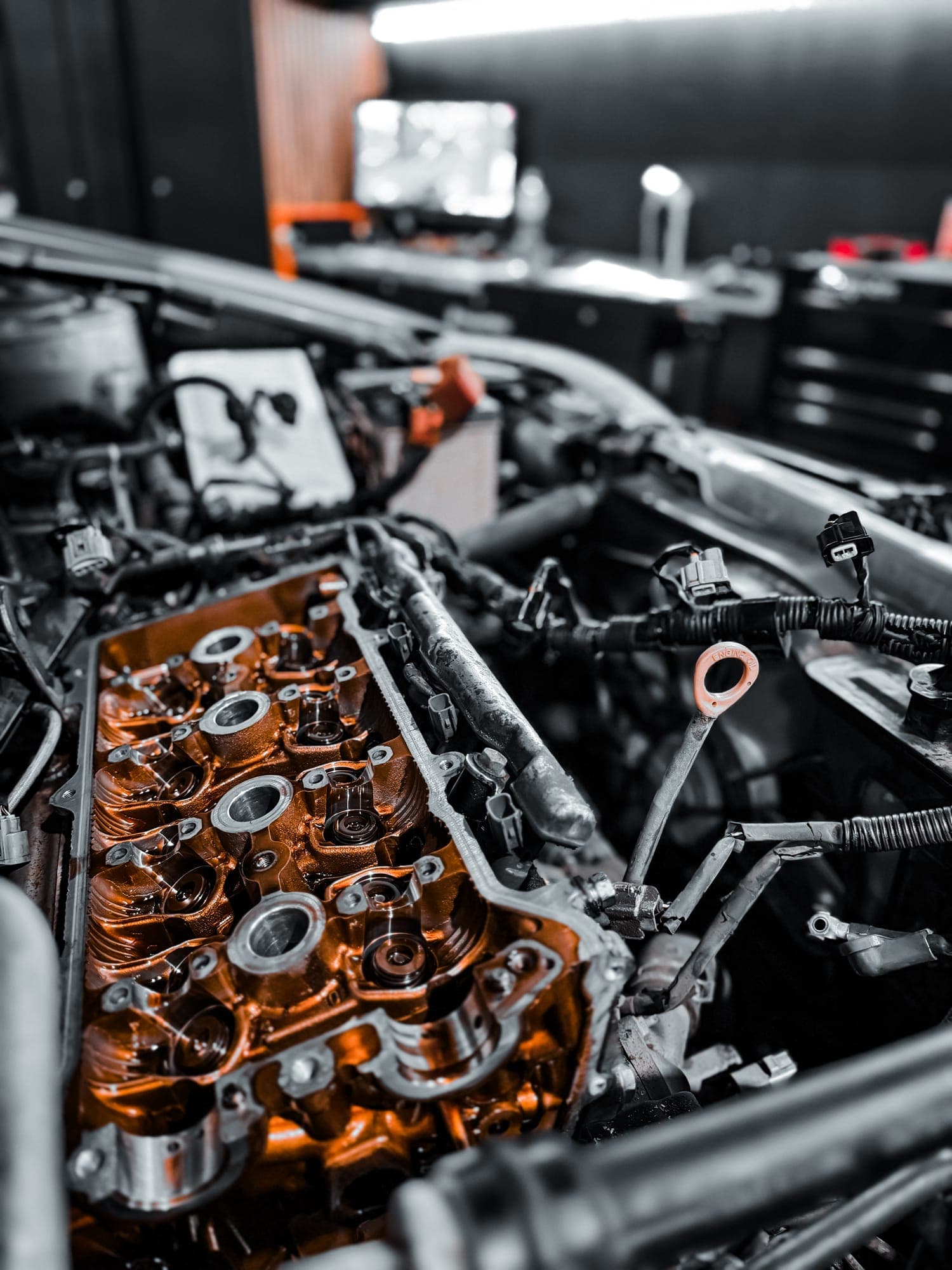 Cylinder head stripped down for engine repair and diagnosis